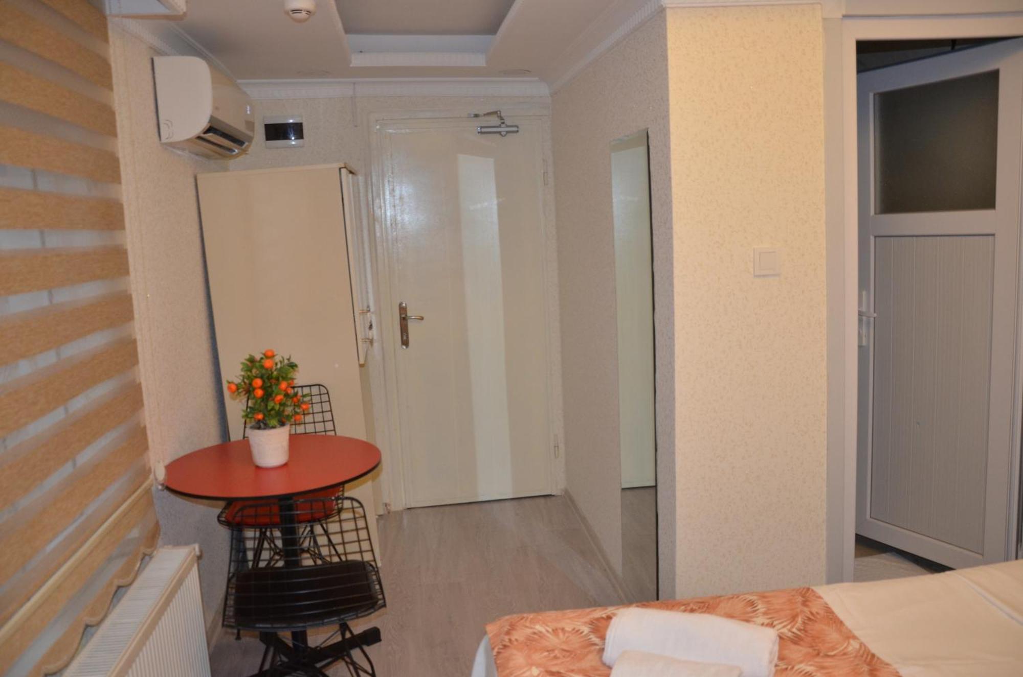 Isil Hotel Istanbul Exterior photo